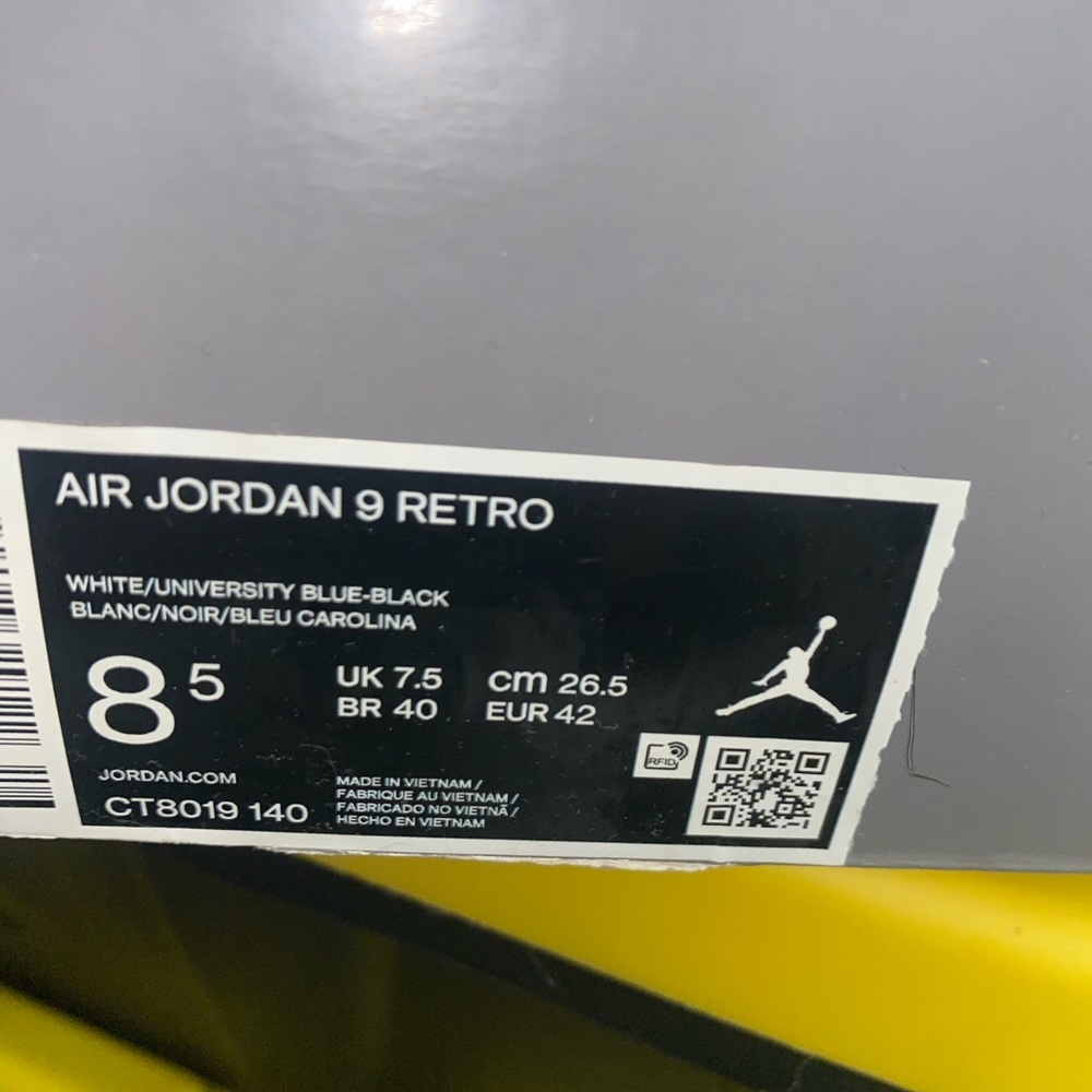 Jordan 9 - Picture 2 of 4